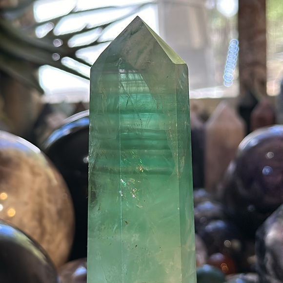 Green Fluorite Crystal Tower With Rainbows! - Picture 4 of 10
